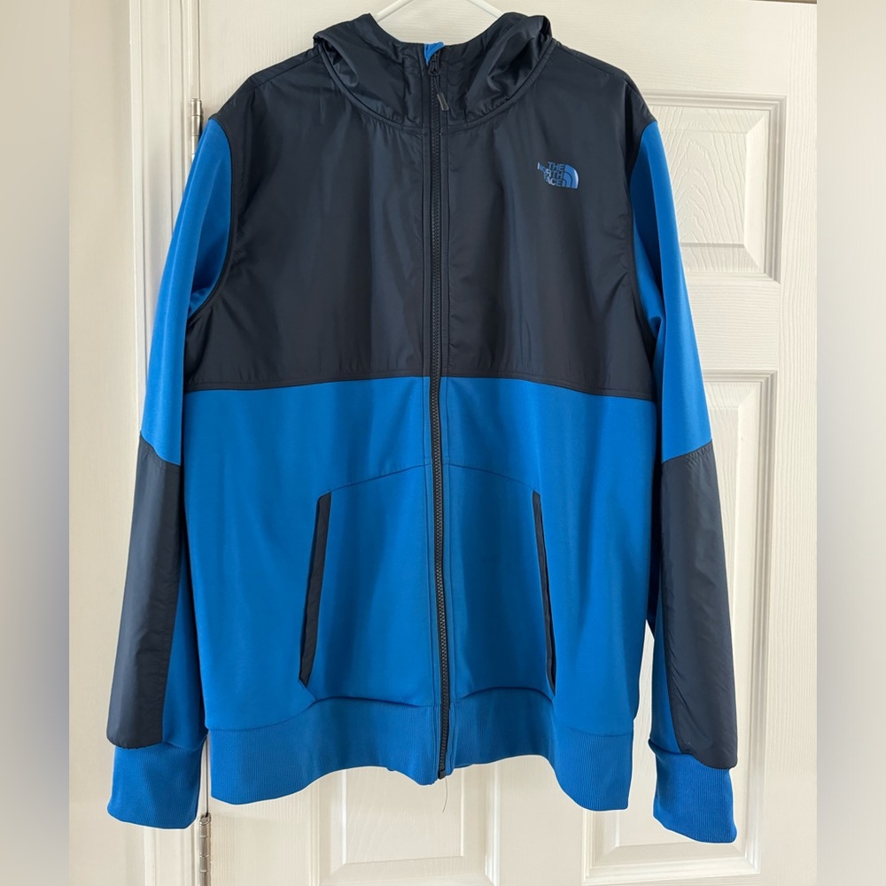 Men’s North Face jacket